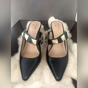 Mix No 6 Ingra Black Mules W/ Gold Stud Details Sz 9M